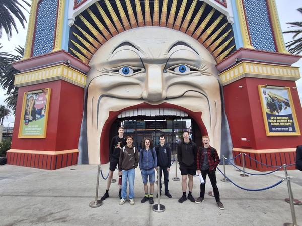 Luna Park Excursion Banner Photo