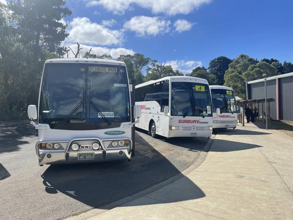 Bus travel Banner Photo