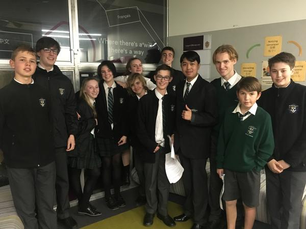 Debating at Mordialloc College Banner Photo