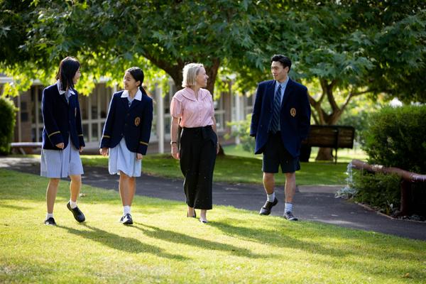 Principal  Banner Photo