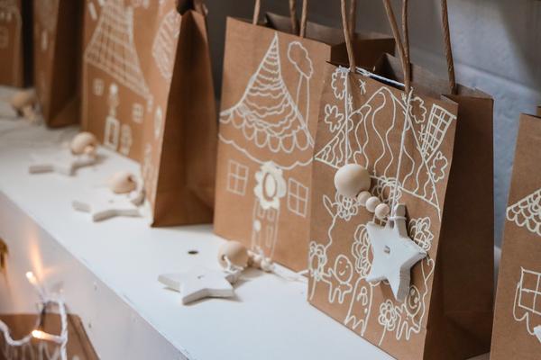 Take Note Banner Photo