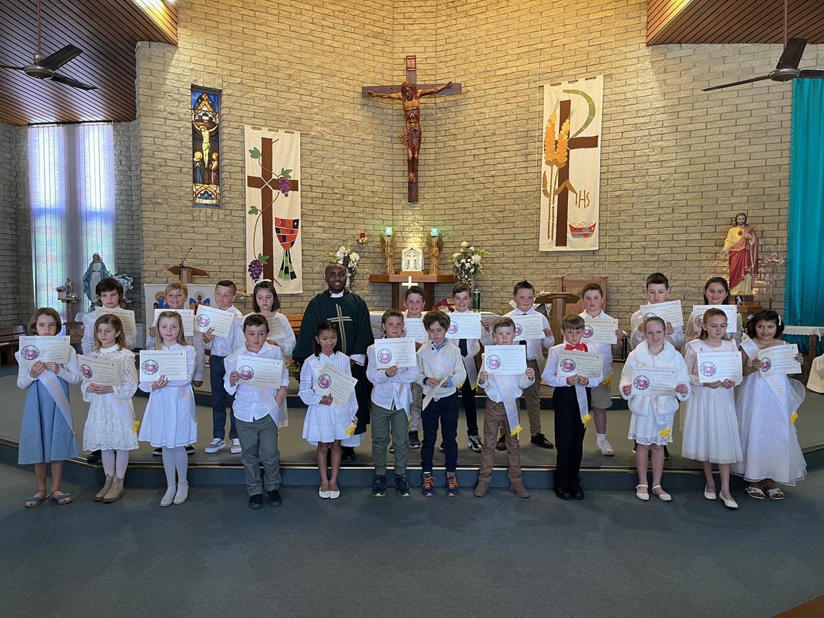 HOLY TRINITY SCHOOL NEWSLETTER Issue 5 Term 3 2022 HOLY TRINITY SCHOOL NEWSLETTER Issue 5 Term 3 2022