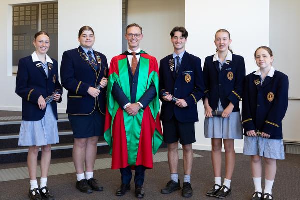 Principal  Banner Photo