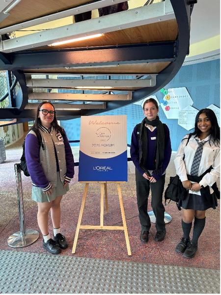 L'Oreal Science Excursion Banner Photo