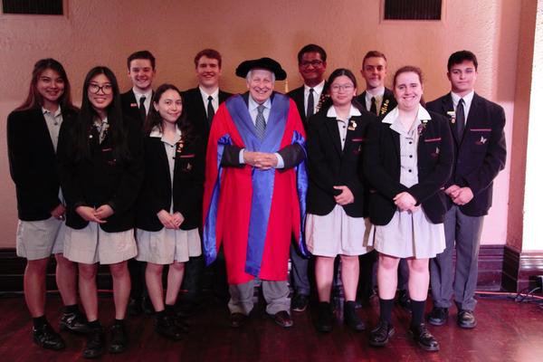 SGN Medallion Banner Photo