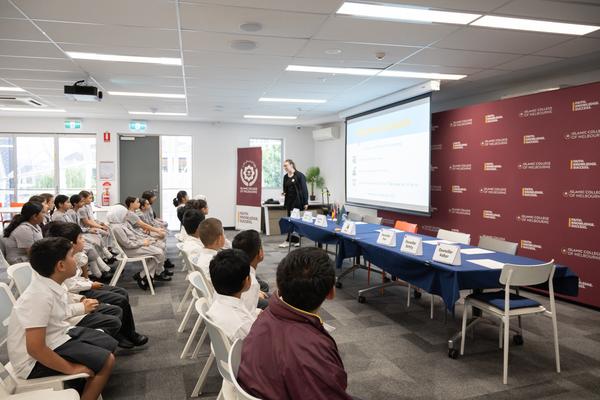 Y4: Democracy, Community and Me Incursion Banner Photo