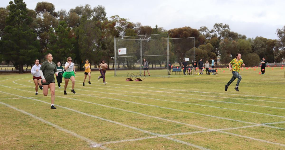Redcliffe Cssc Red Cliffs Secondary College Newsletter - Issue 12