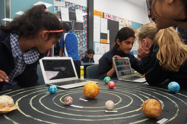 Digital Technology News Banner Photo