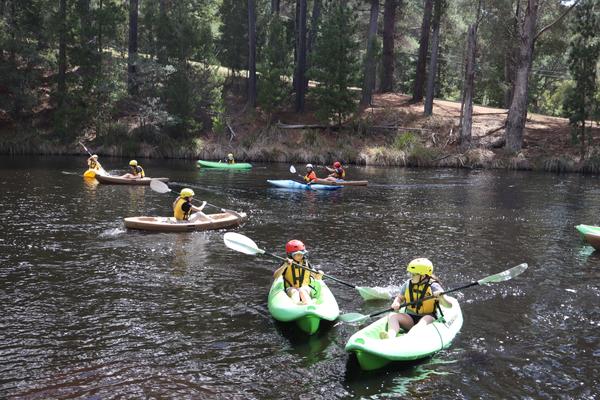 Grade 5 | Huon Banner Photo