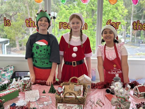 Year 5’s Christmas Market Extravaganza Banner Photo