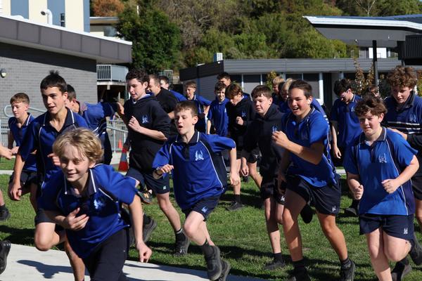 CROSS COUNTRY RUN Banner Photo