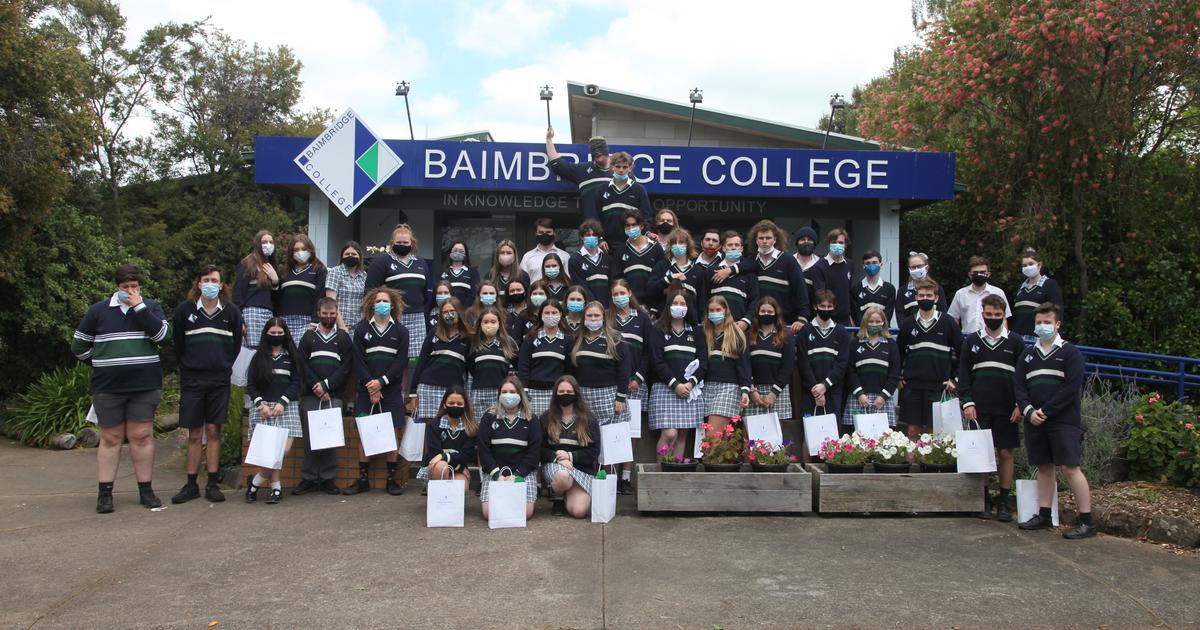 Baimbridge The Baimbridge Globe - Issue 5