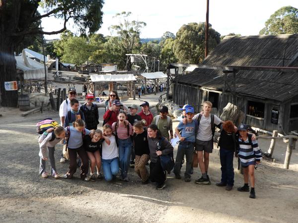 Junior School Banner Photo