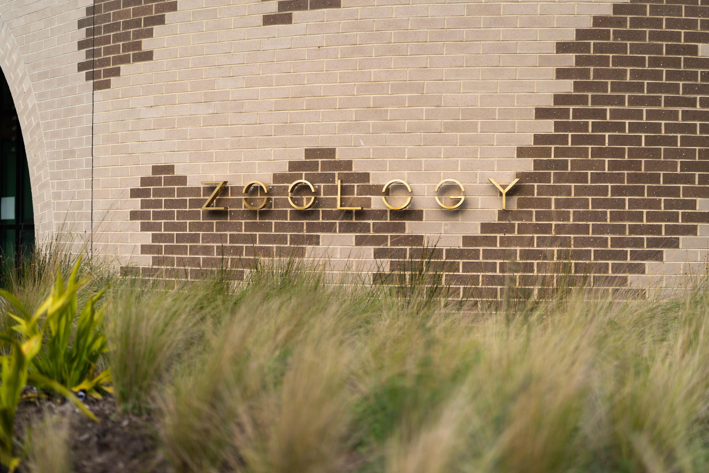 ZOOLOGY CENTRE Banner Photo