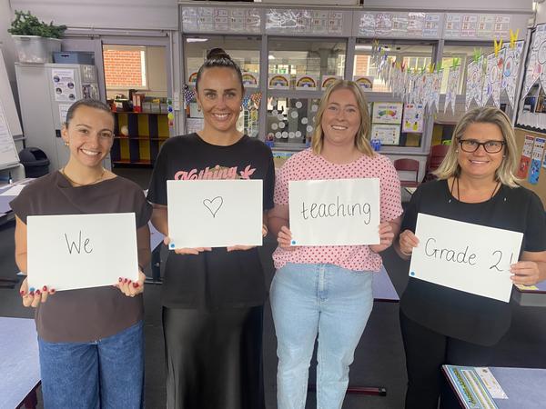 5 minutes with the Grade 2 Team Banner Photo