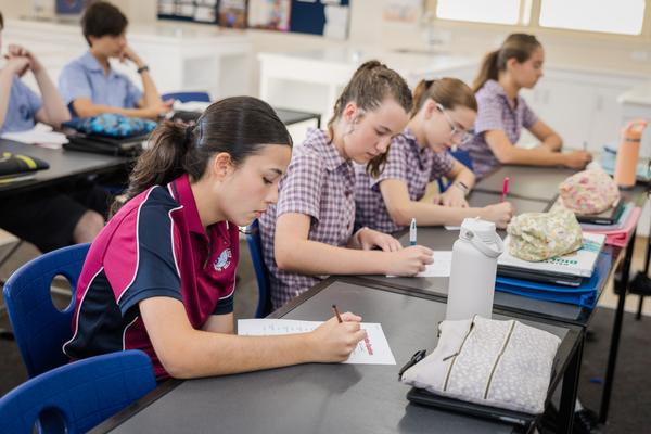 IMPORTANT INFORMATION FOR YEAR 9 STUDENTS Banner Photo