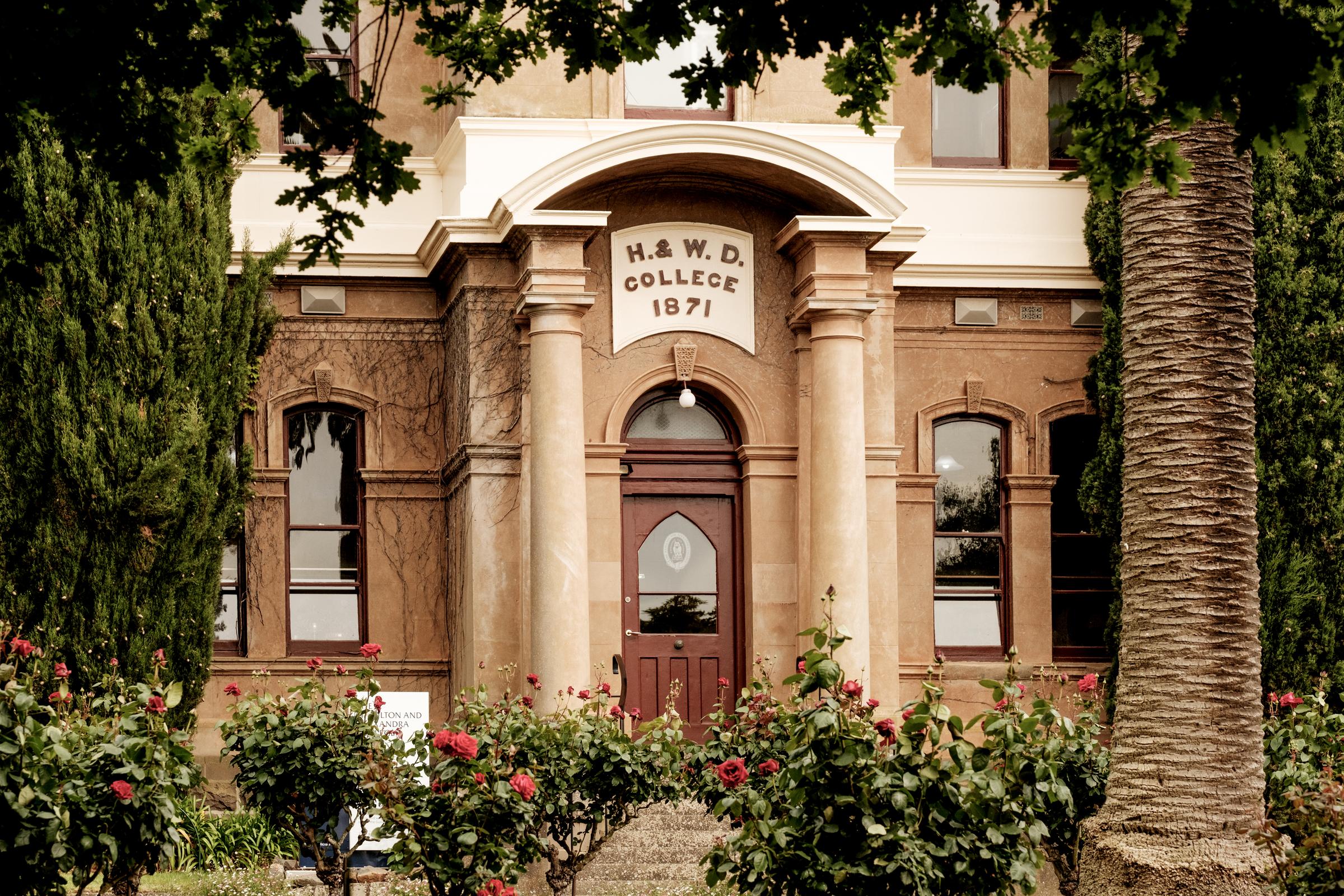Business Office Banner Photo