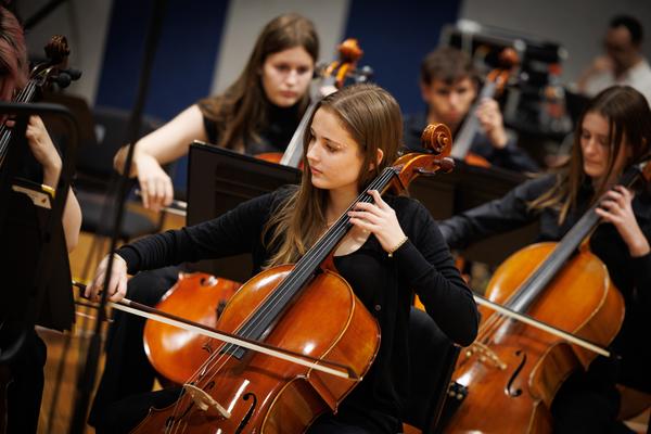 PERFORMING ARTS Banner Photo