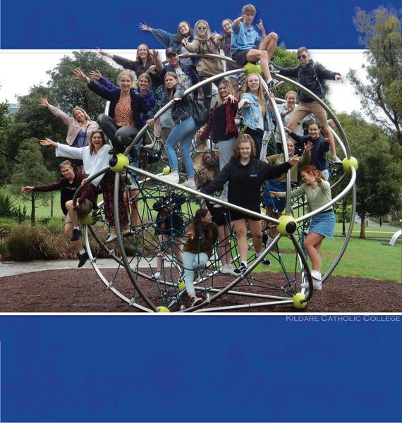 OnSTAGE & Art Express Excursion Banner Photo