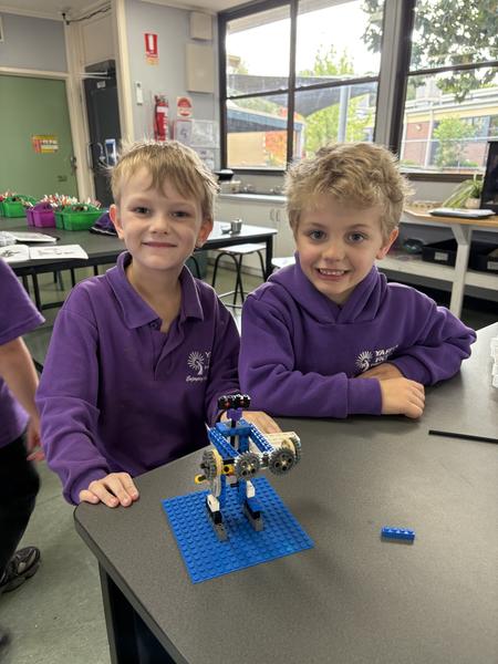 Year 1 & 2 Banner Photo