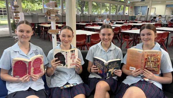 English Banner Photo