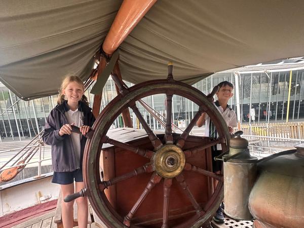 Primary Happenings Banner Photo