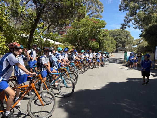 Year 12 Outdoor Education Banner Photo