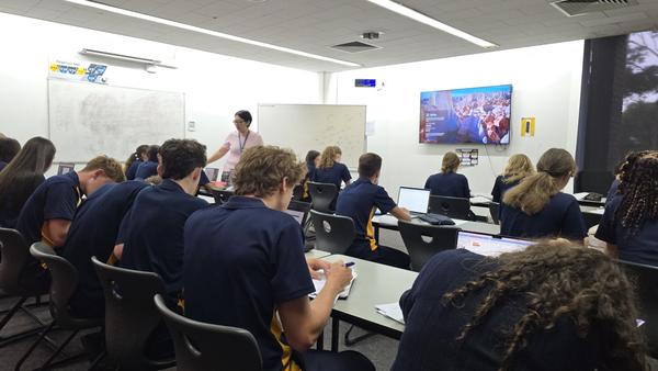 Teaching & Learning Banner Photo