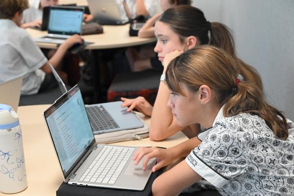 Teaching & Learning Banner Photo