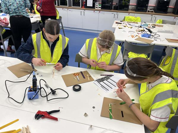 EMPOWERED WOMEN IN TRADES EXCURSION Banner Photo